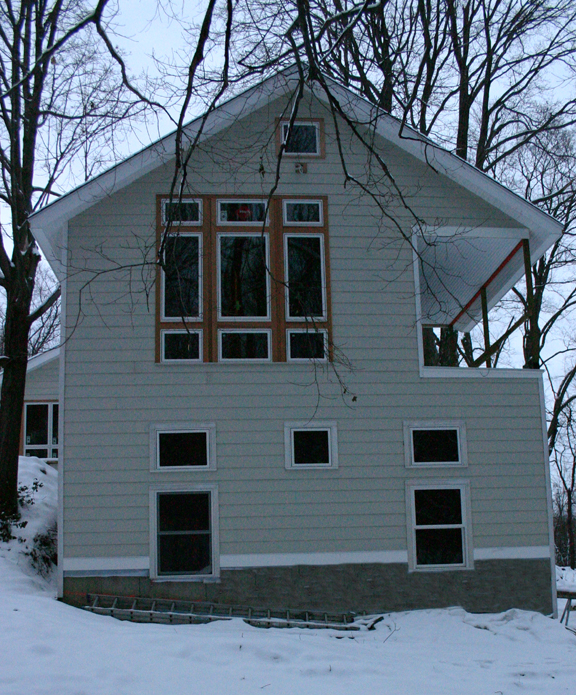 Scrubhill Bunkhouse: close up photo of rear of addition